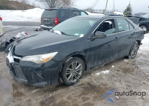 2017 Toyota Camry Se z USA, uszkodzony, nr VIN 4T1BF1FK6HU712521